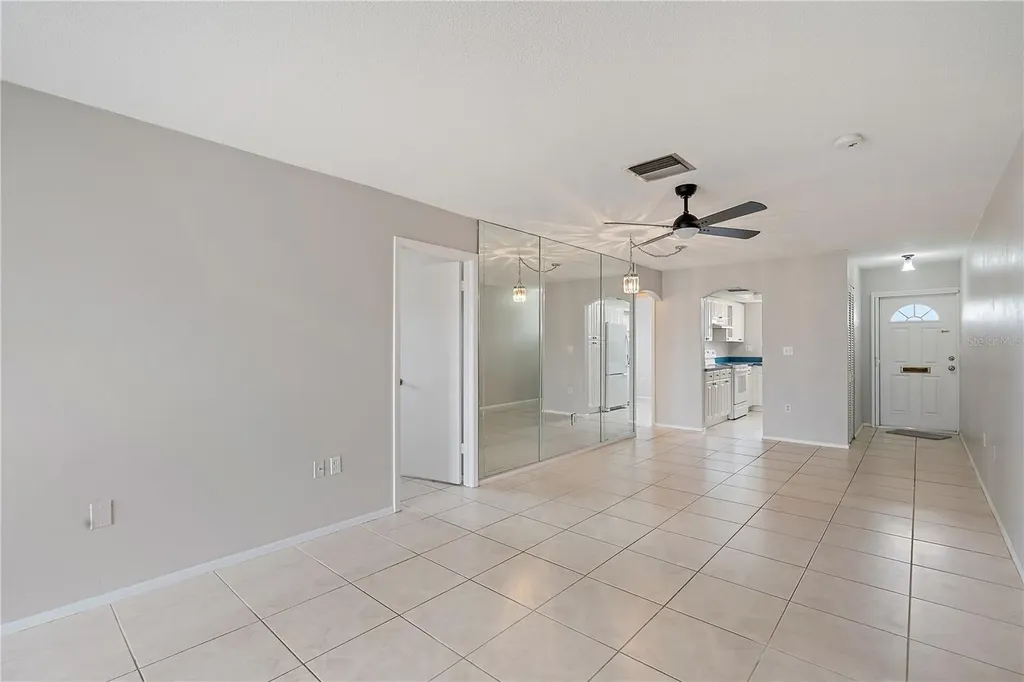 2802 Swifton Drive Sarasota FL 34231