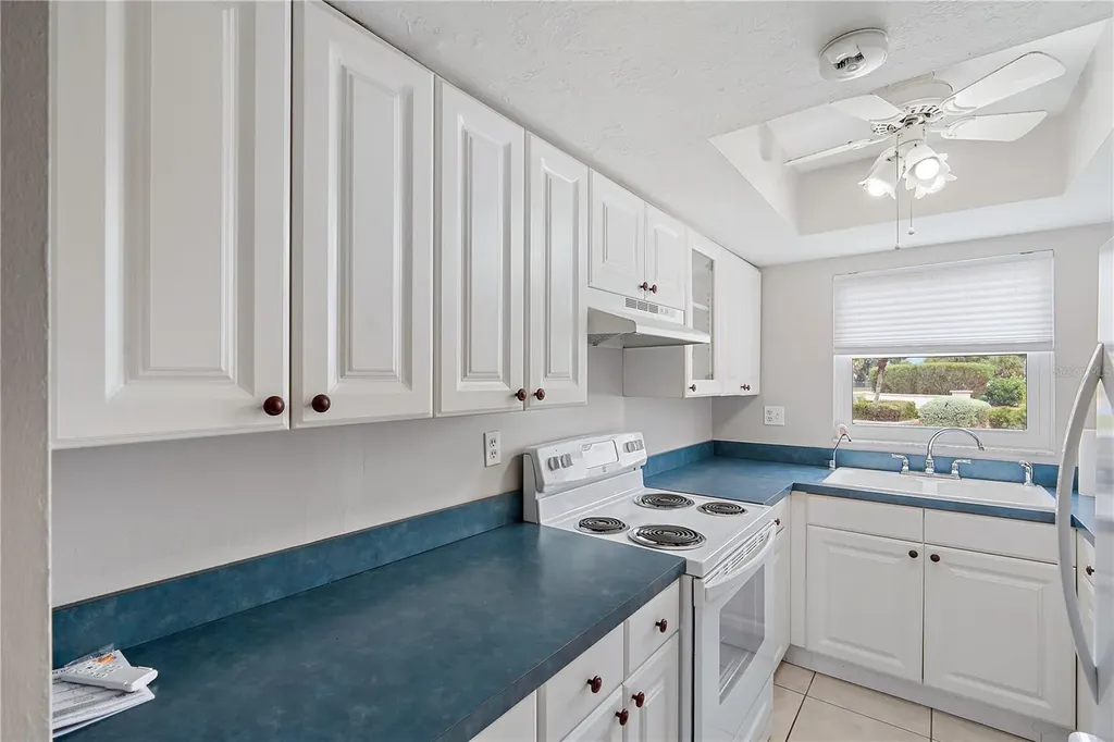 2802 Swifton Drive Sarasota FL 34231