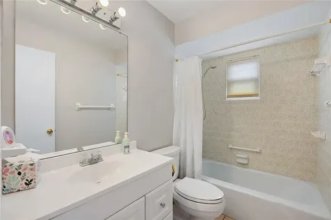 2802 Swifton Drive Sarasota FL 34231