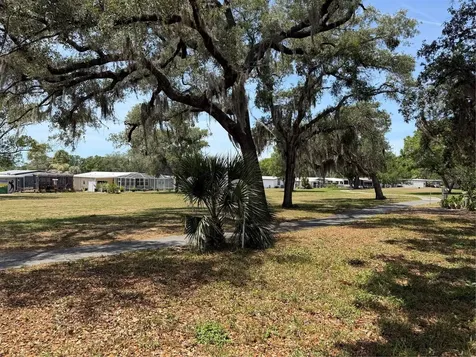 8109 Little Tee Lane Brooksville FL 34613