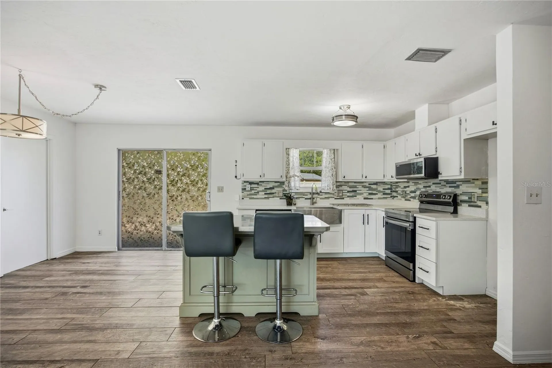 6716 NW 29th Street Gainesville FL 32653