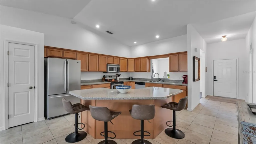 6146 Mission Drive Lakeland FL 33812