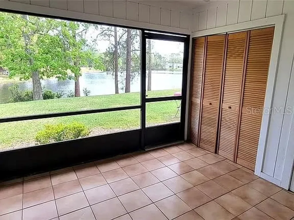 48 Kings Colony Court Palm Coast FL 32137