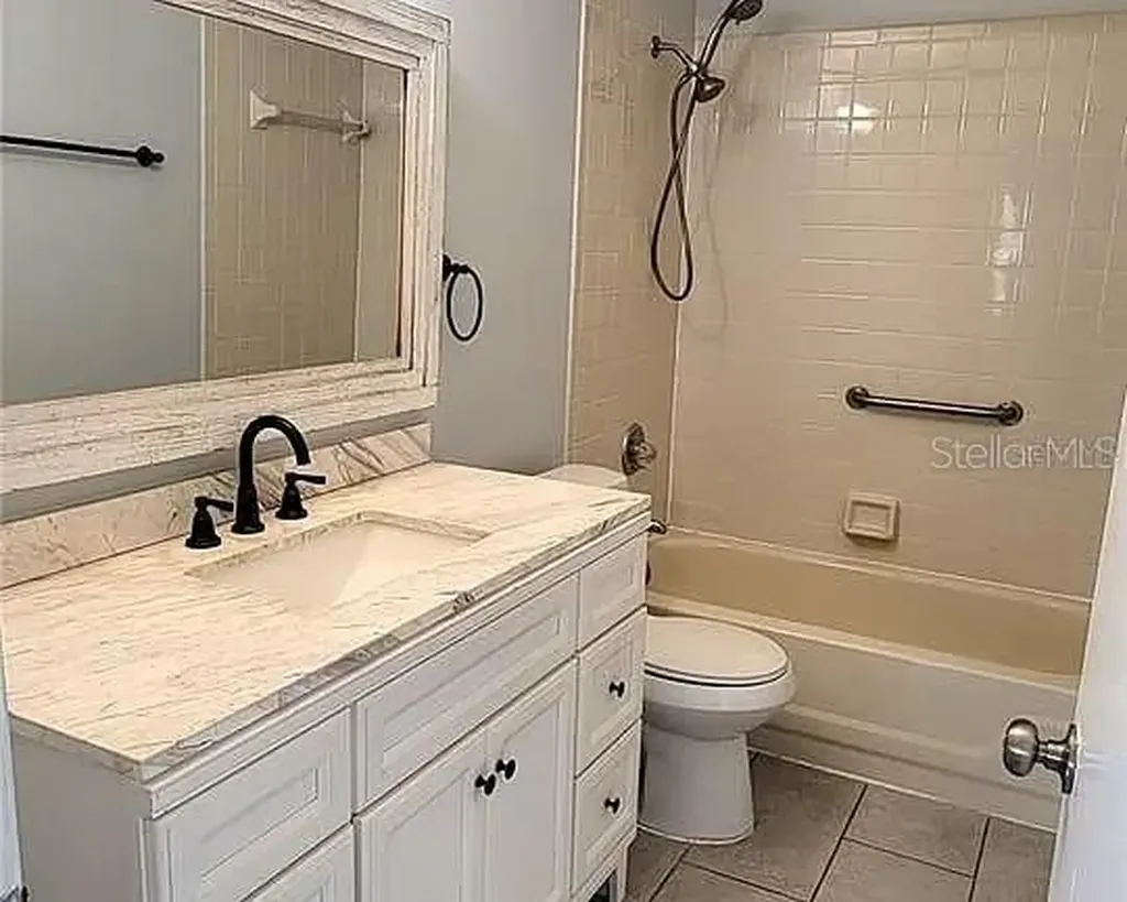 48 Kings Colony Court Palm Coast FL 32137