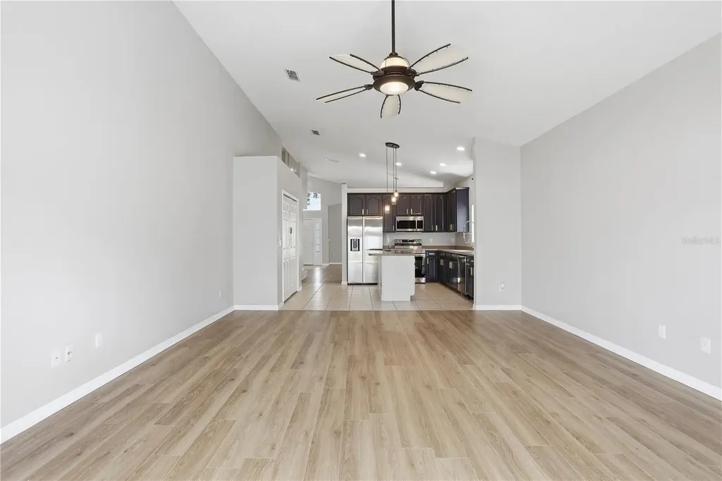 2142 Brandywine Falls Way Orlando FL 32824