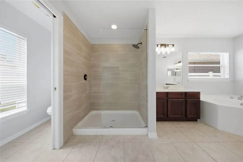 2142 Brandywine Falls Way Orlando FL 32824