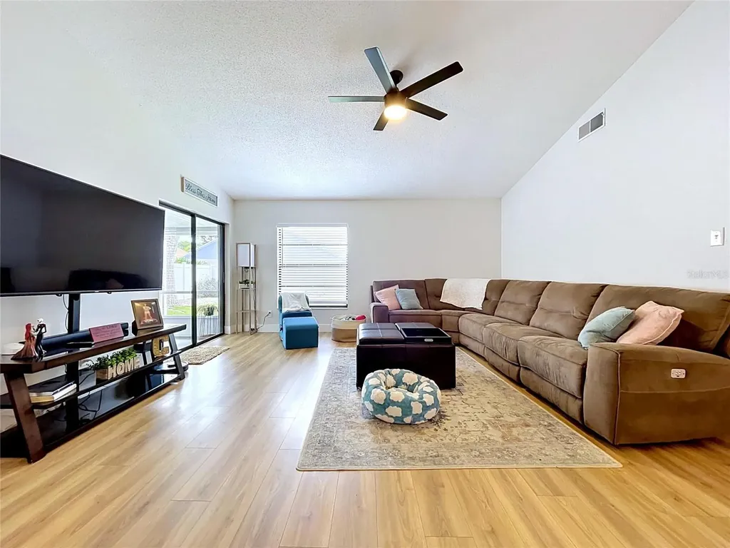 13509 Fawn Ridge Boulevard Tampa FL 33626