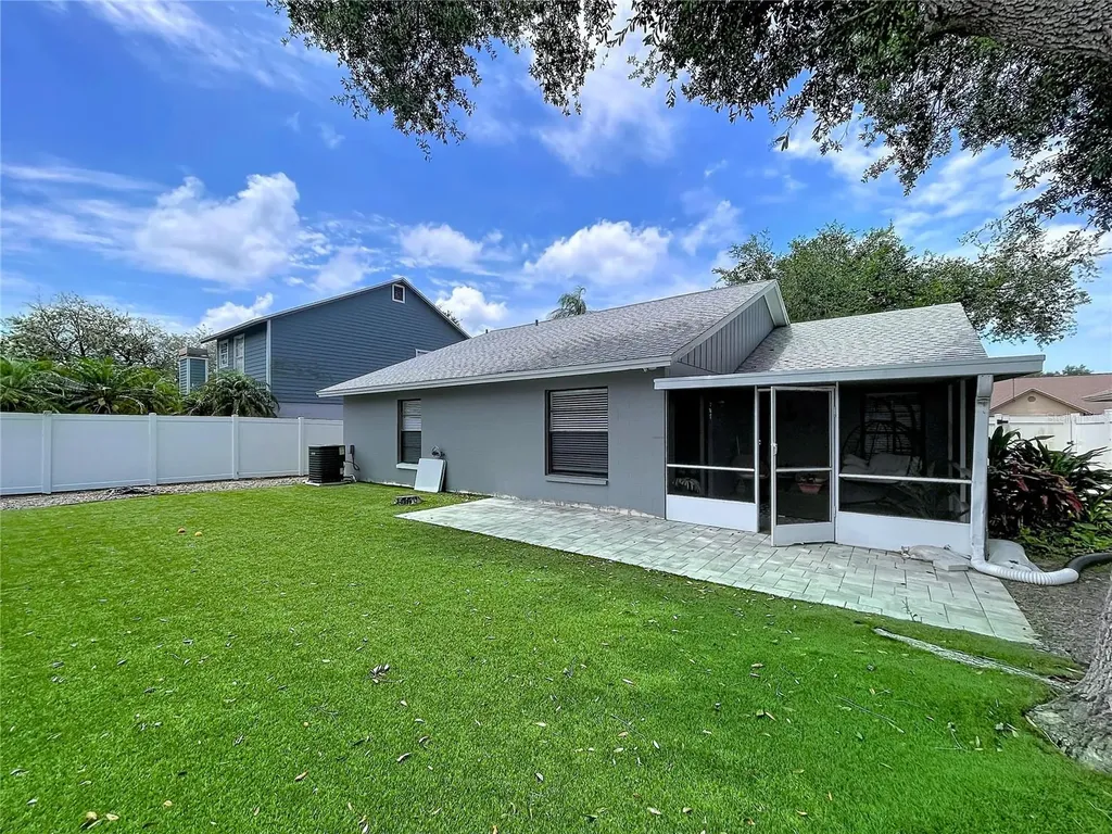 13509 Fawn Ridge Boulevard Tampa FL 33626