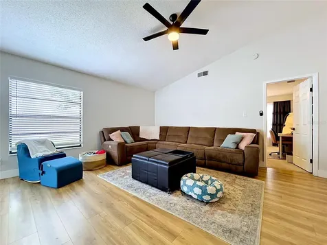 13509 Fawn Ridge Boulevard Tampa FL 33626