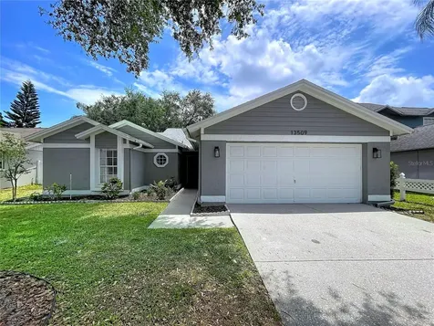 13509 Fawn Ridge Boulevard Tampa FL 33626