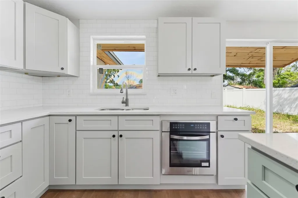 3513 Beechwood Boulevard Tampa FL 33619