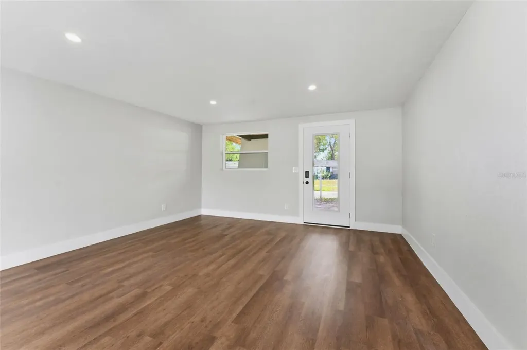 3513 Beechwood Boulevard Tampa FL 33619