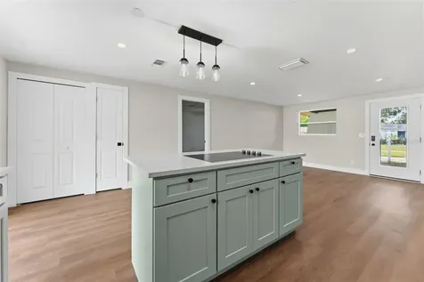 3513 Beechwood Boulevard Tampa FL 33619
