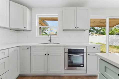3513 Beechwood Boulevard Tampa FL 33619