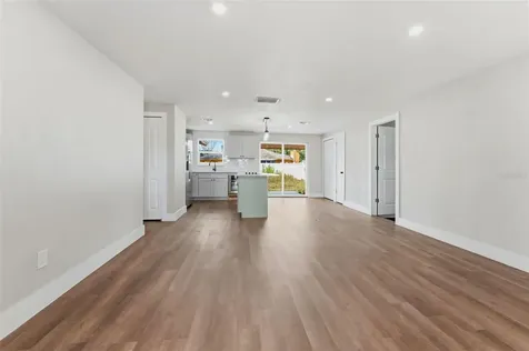 3513 Beechwood Boulevard Tampa FL 33619