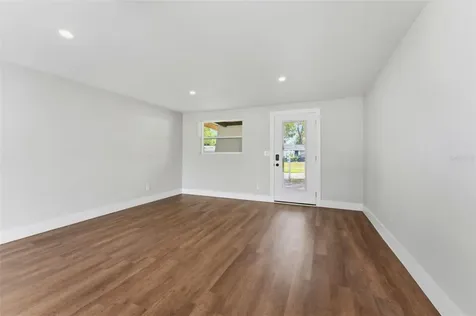 3513 Beechwood Boulevard Tampa FL 33619