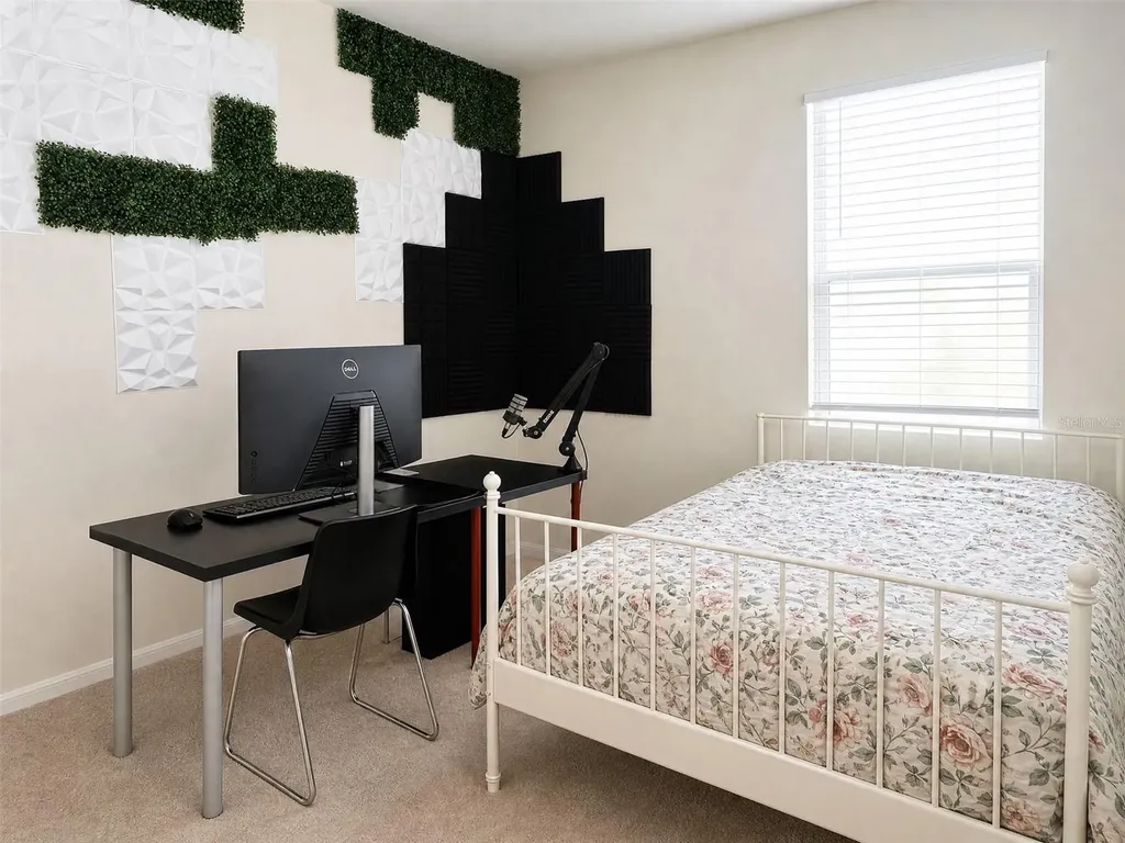 1622 Way Of Peace Lane Mascotte FL 34753