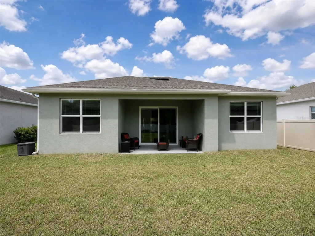 1622 Way Of Peace Lane Mascotte FL 34753