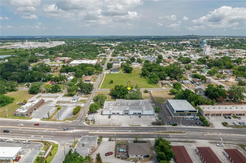126 State Road 60 W Lake Wales FL 33853