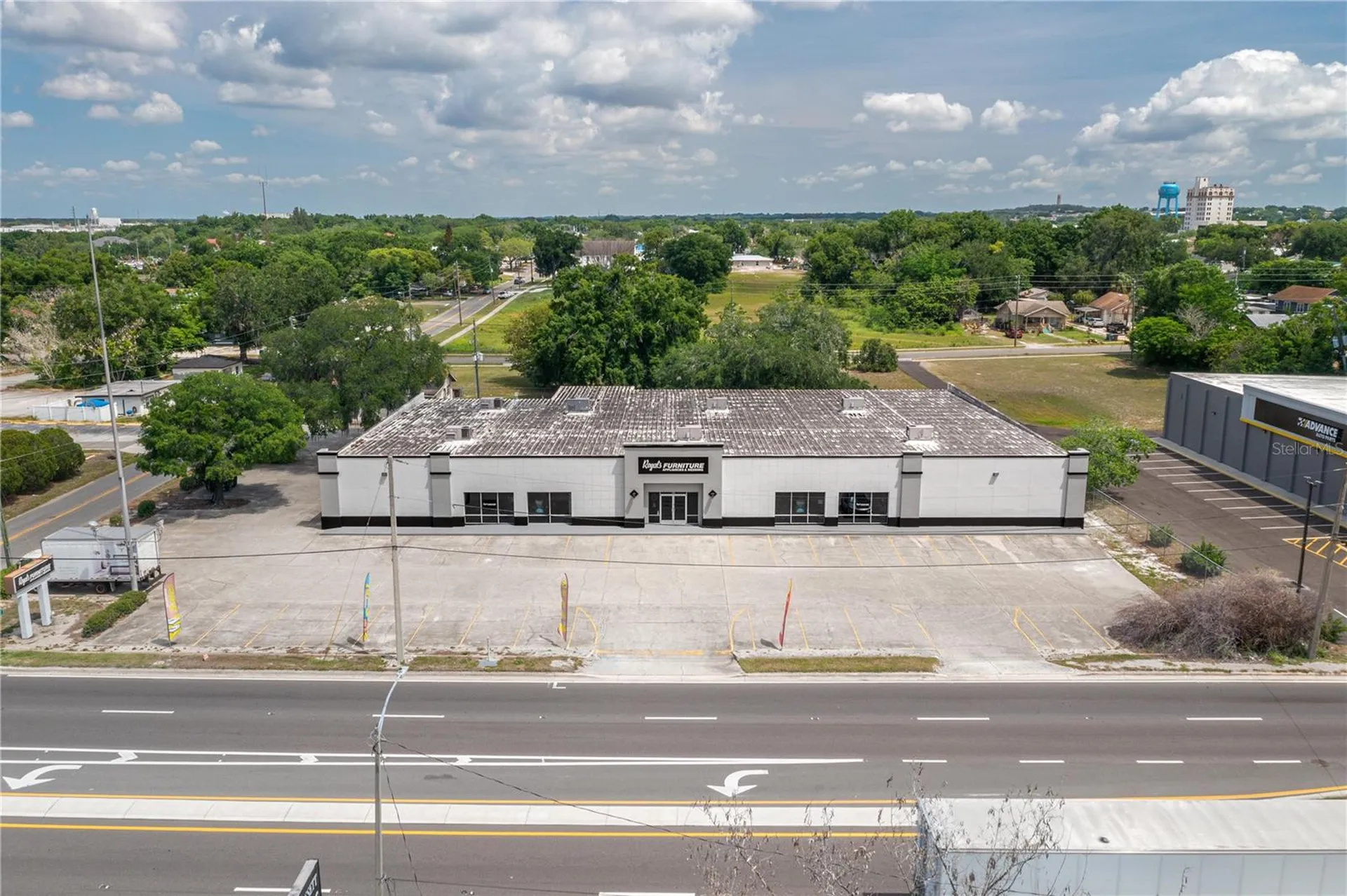 126 State Road 60 W Lake Wales FL 33853