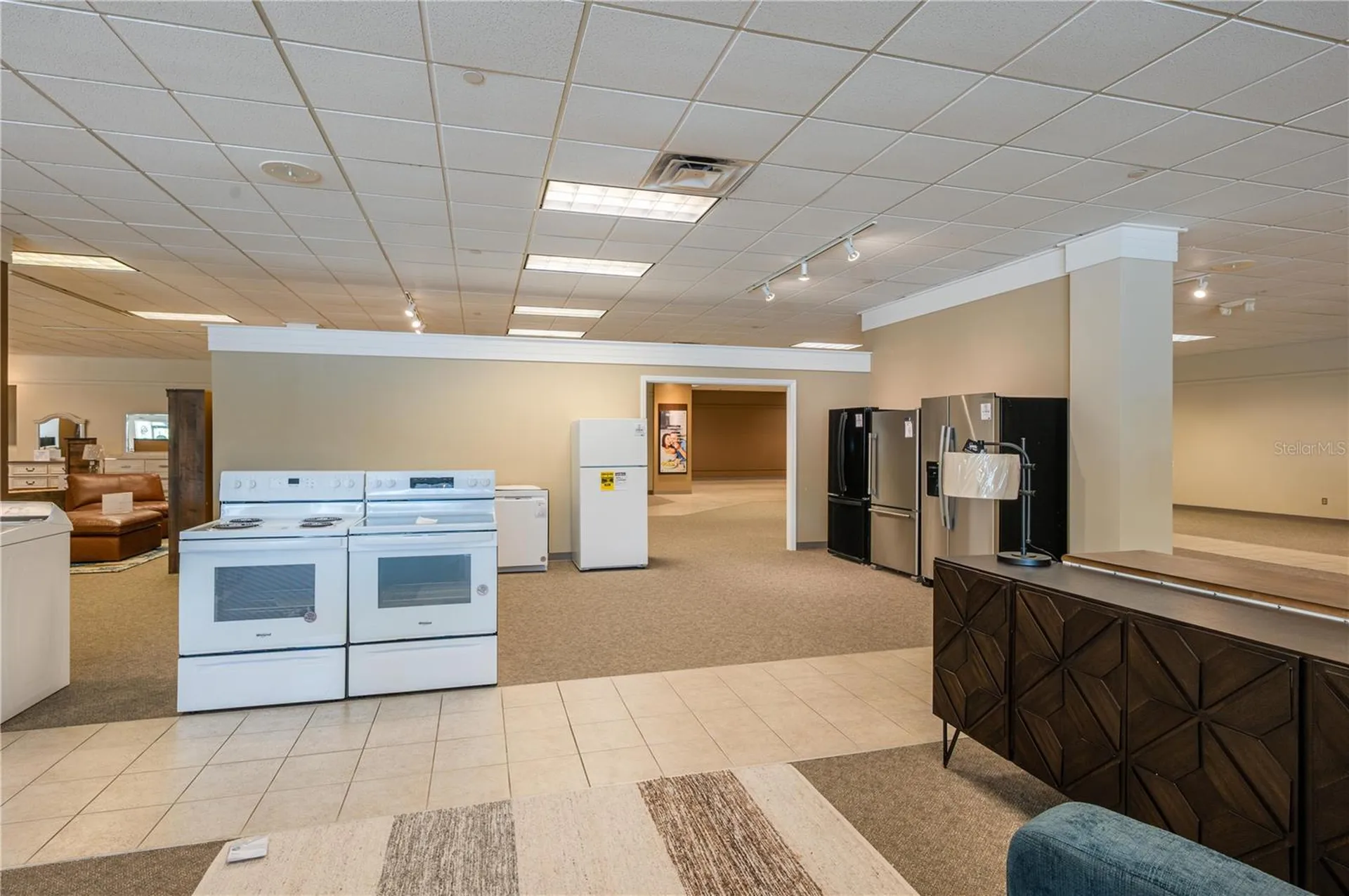 126 State Road 60 W Lake Wales FL 33853