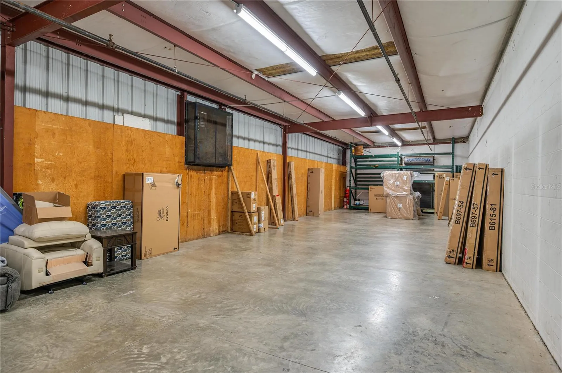 126 State Road 60 W Lake Wales FL 33853