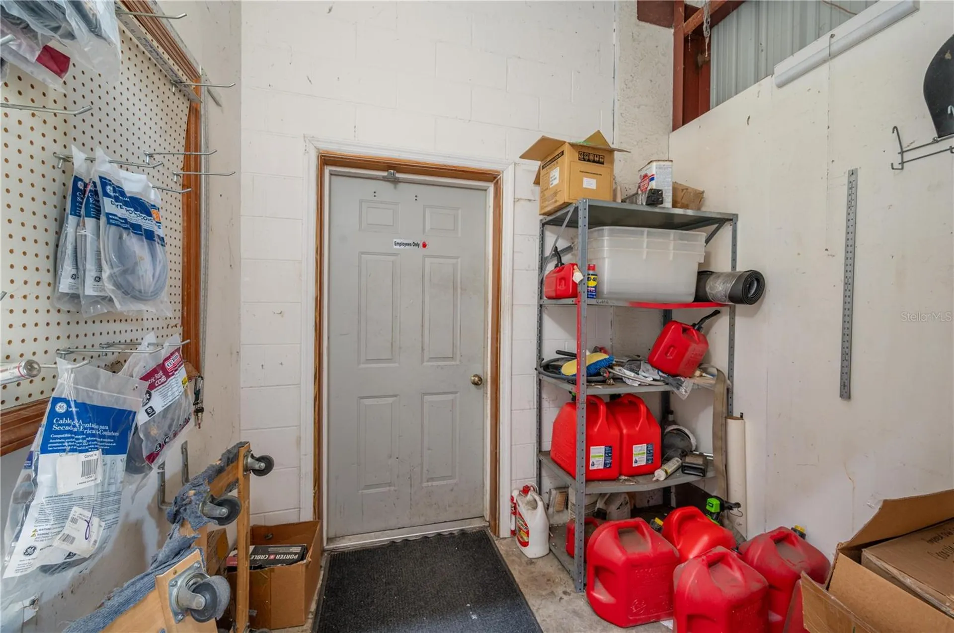 126 State Road 60 W Lake Wales FL 33853