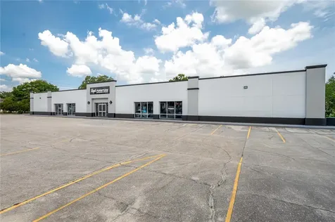 126 State Road 60 W Lake Wales FL 33853