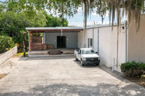 126 State Road 60 W Lake Wales FL 33853