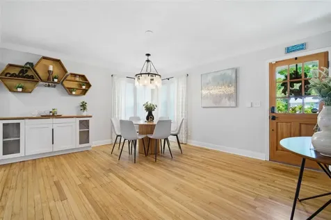 3105 Jackson Street N St Petersburg FL 33704