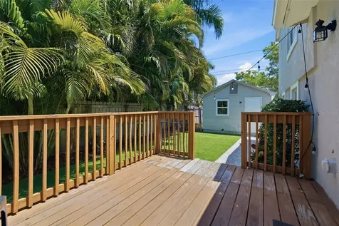 3105 Jackson Street N St Petersburg FL 33704