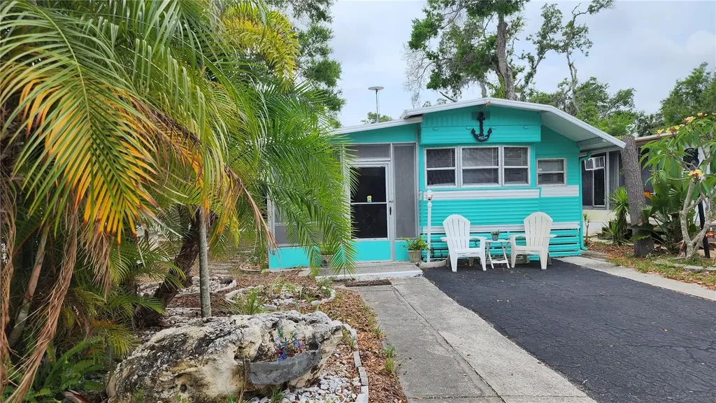 3300 26th Avenue E Bradenton FL 34208