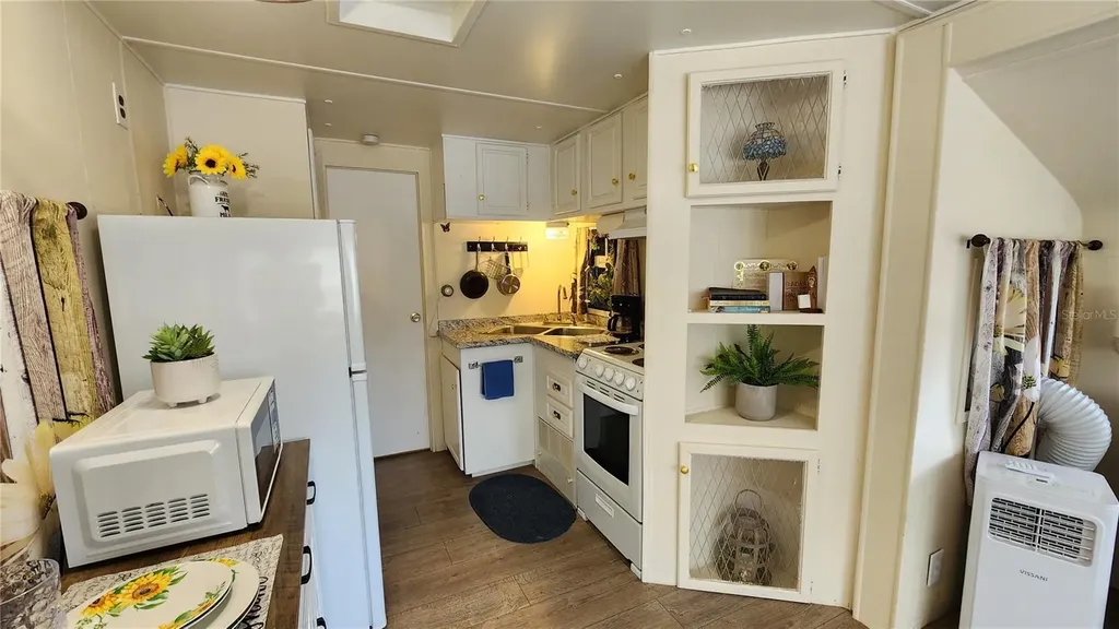 3300 26th Avenue E Bradenton FL 34208