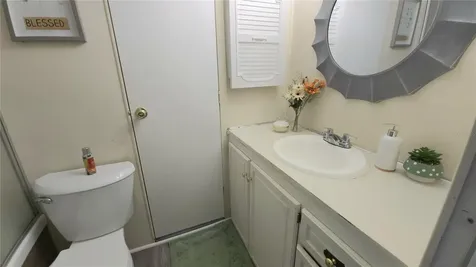 3300 26th Avenue E Bradenton FL 34208
