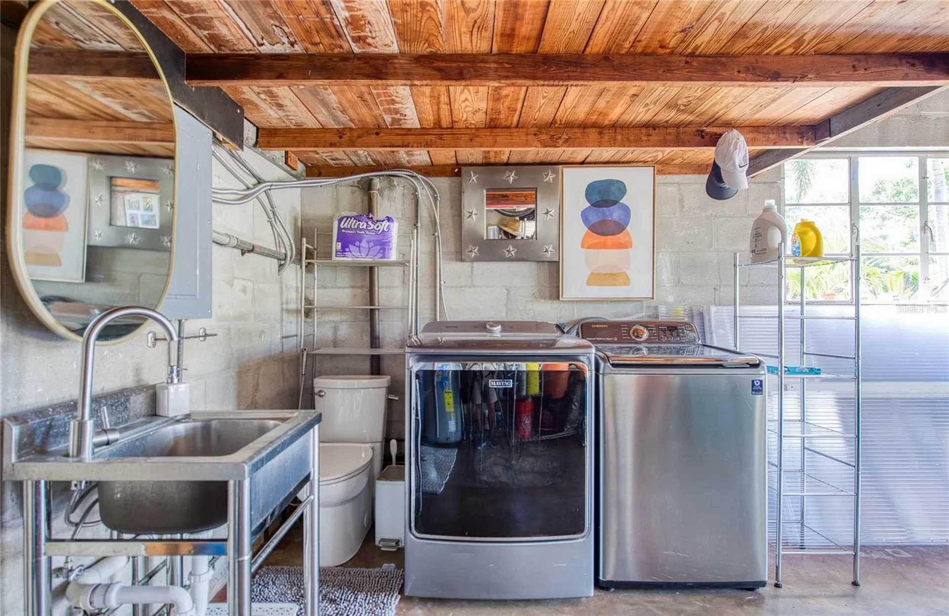425 46th Avenue S St Petersburg FL 33705