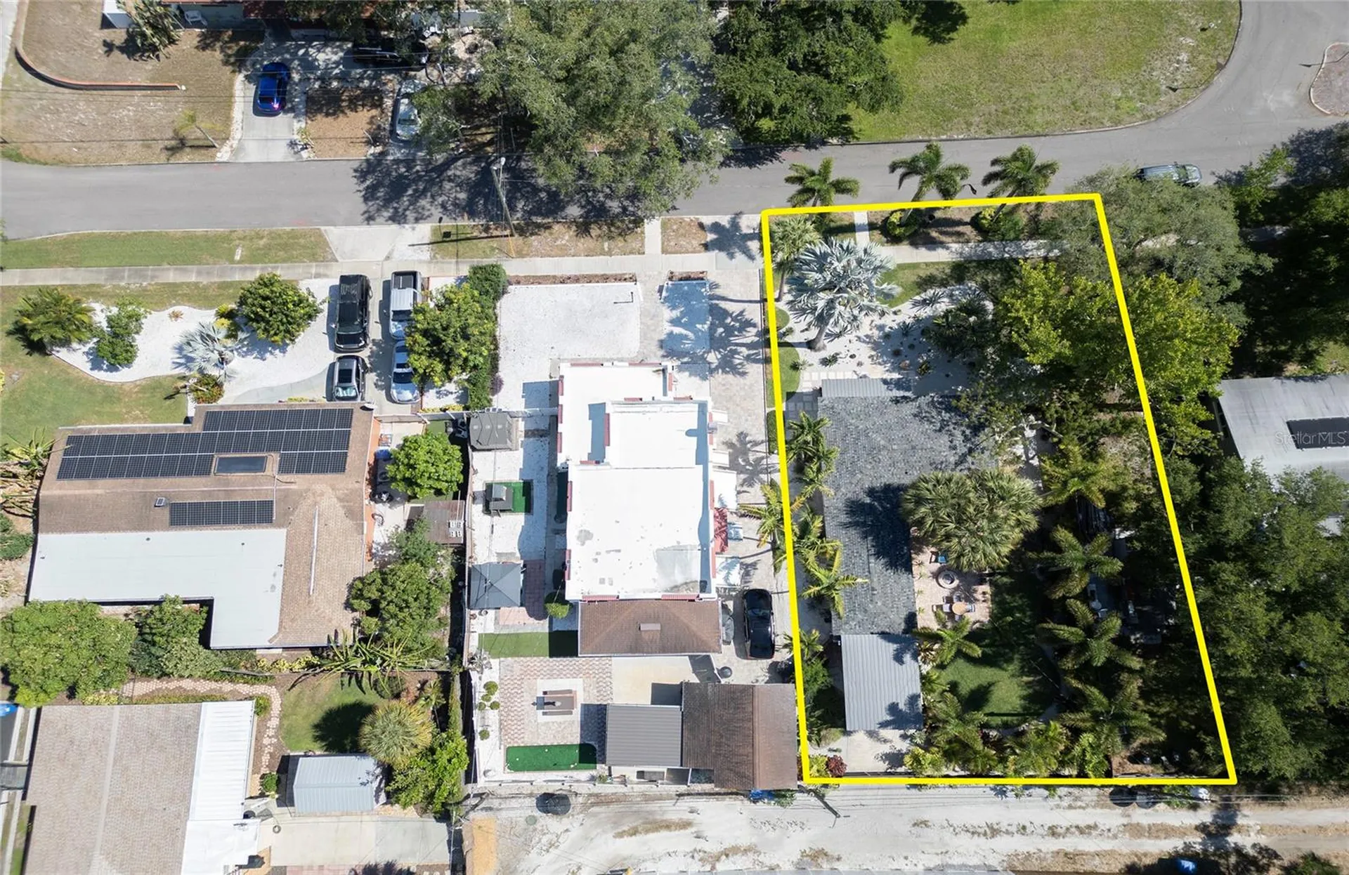 425 46th Avenue S St Petersburg FL 33705