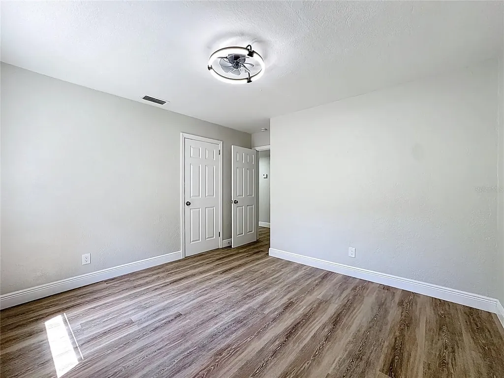 3223 N Orange Avenue Orlando FL 32803