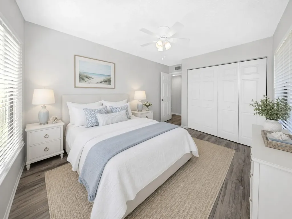 1281 Pine Ridge Circle E Tarpon Springs FL 34688