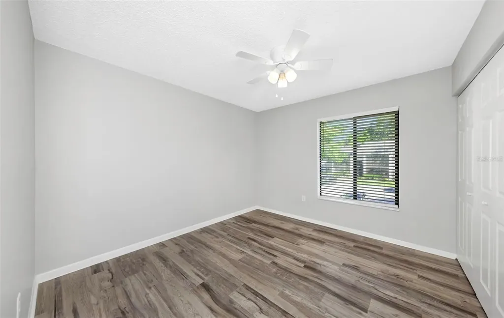 1281 Pine Ridge Circle E Tarpon Springs FL 34688