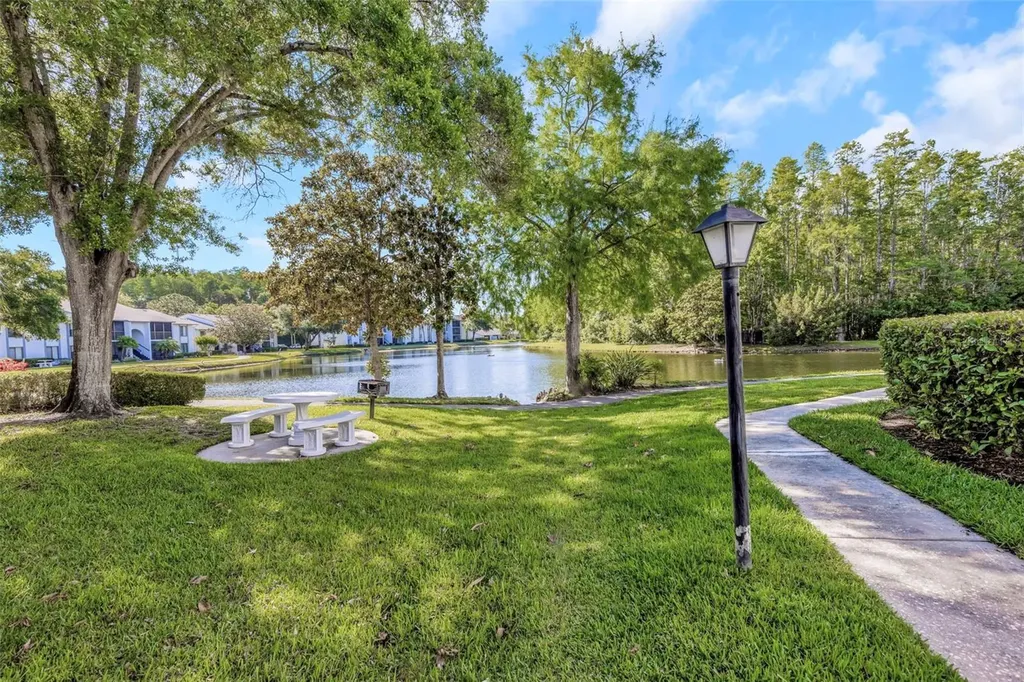 1281 Pine Ridge Circle E Tarpon Springs FL 34688