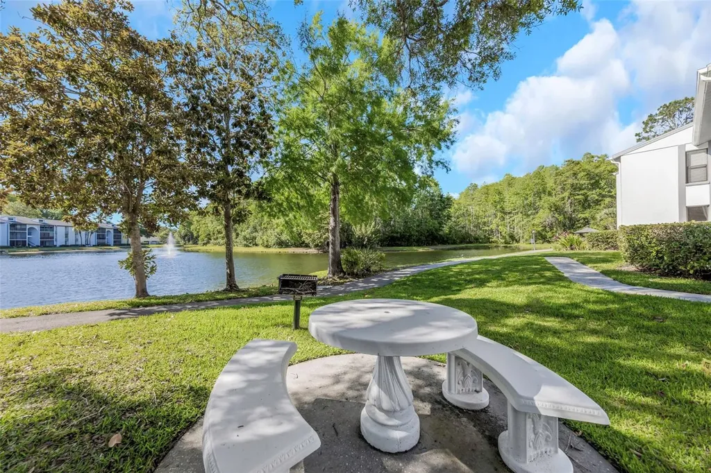 1281 Pine Ridge Circle E Tarpon Springs FL 34688