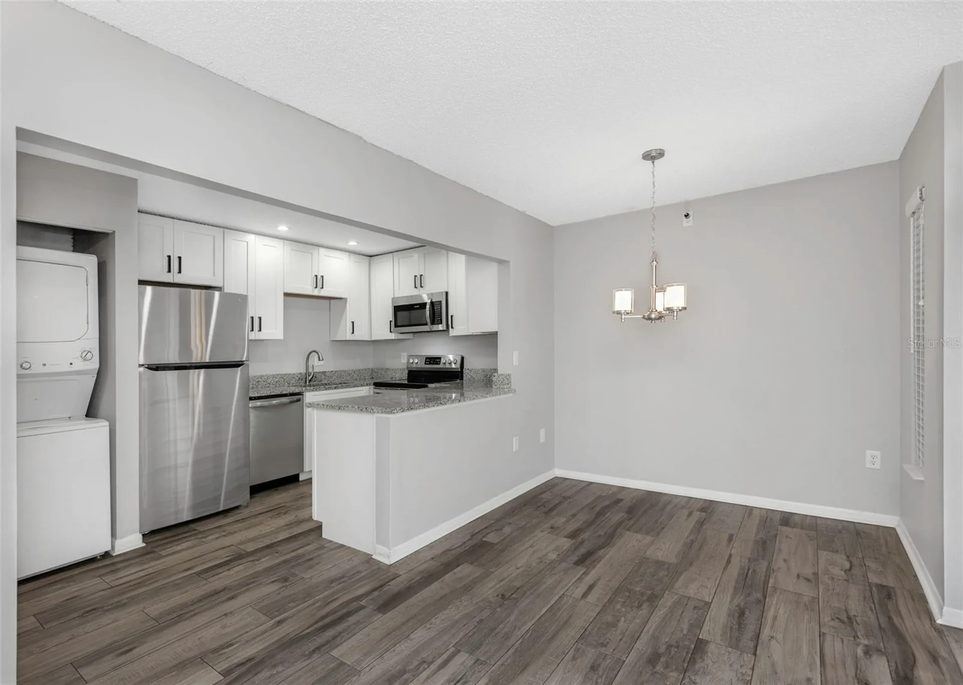 1281 Pine Ridge Circle E Tarpon Springs FL 34688