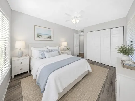 1281 Pine Ridge Circle E Tarpon Springs FL 34688