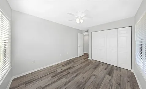 1281 Pine Ridge Circle E Tarpon Springs FL 34688
