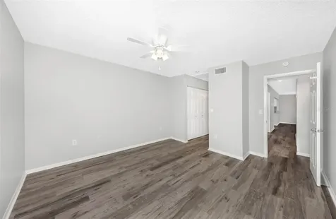 1281 Pine Ridge Circle E Tarpon Springs FL 34688