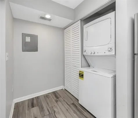 1281 Pine Ridge Circle E Tarpon Springs FL 34688