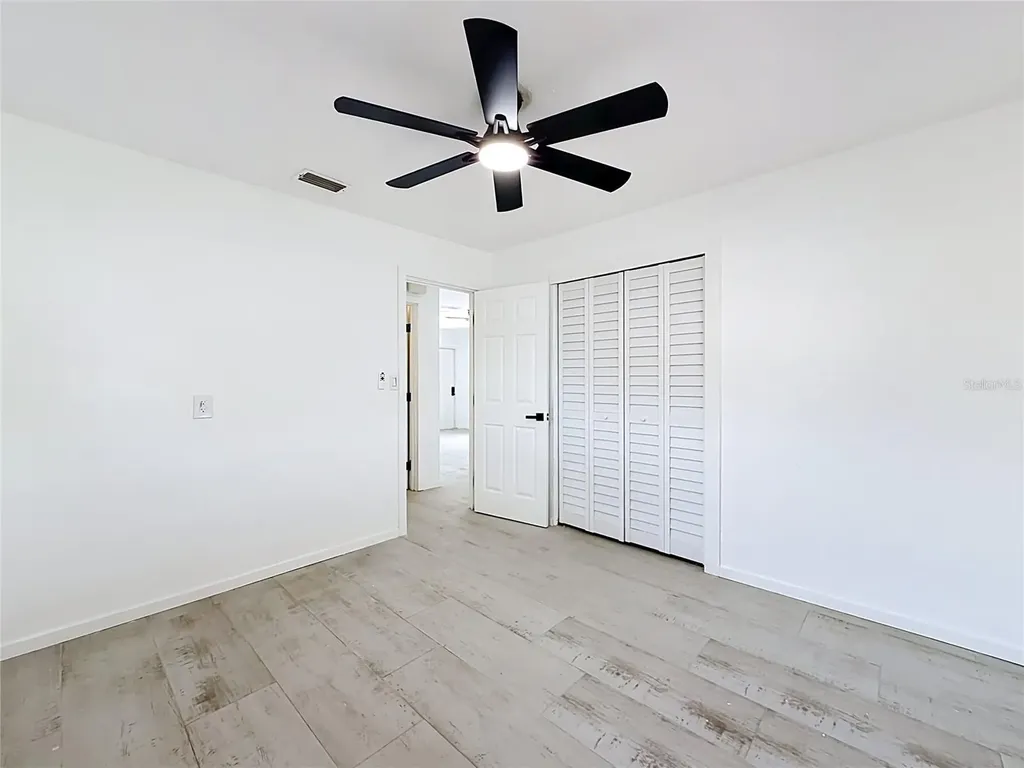 3120 Dupont Street S Gulfport FL 33707