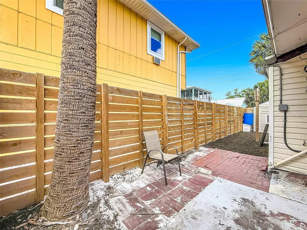 3120 Dupont Street S Gulfport FL 33707