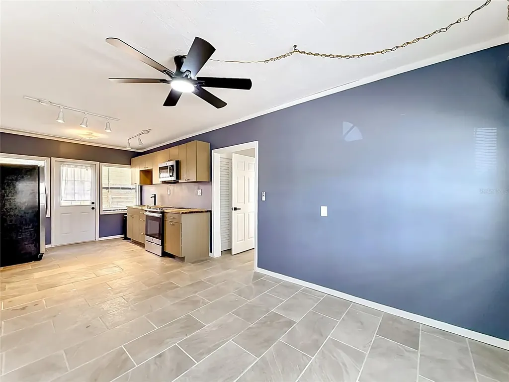 3120 Dupont Street S Gulfport FL 33707