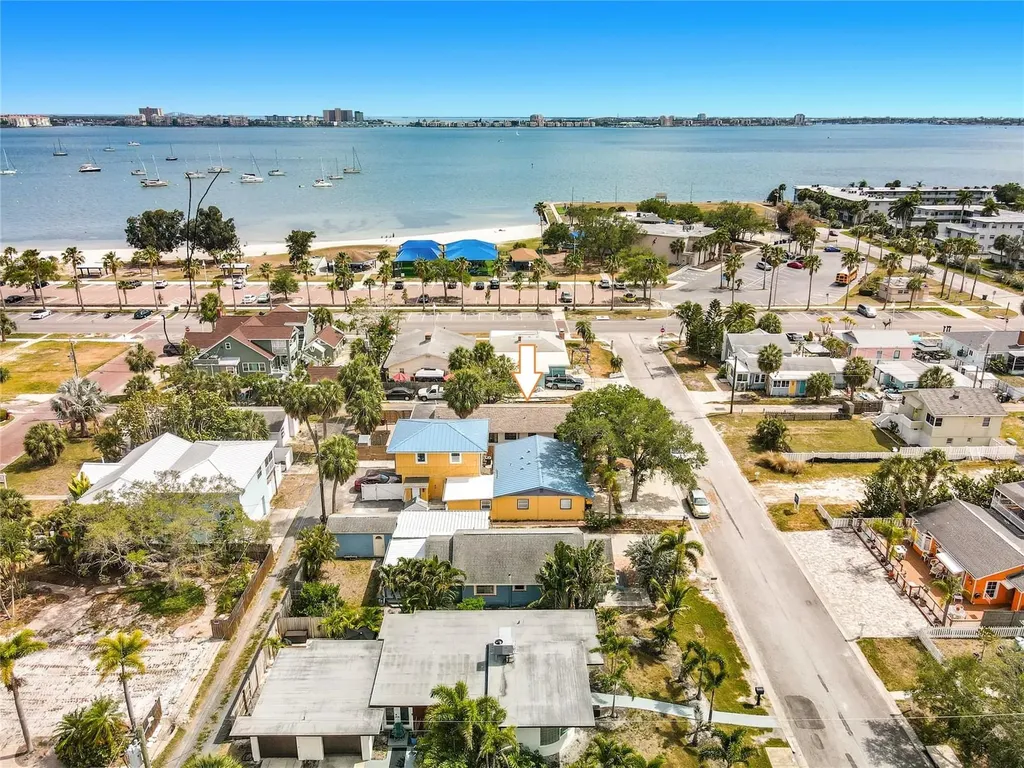 3120 Dupont Street S Gulfport FL 33707